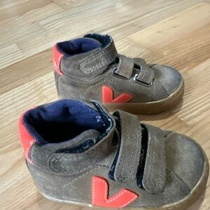 Veja Brown Sneakers with orange Accents